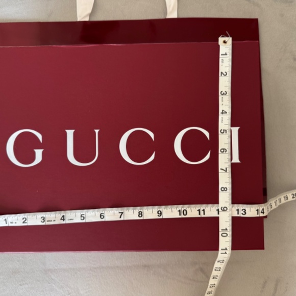 Gucci Box with Shopping Bag - Picture 4 of 10